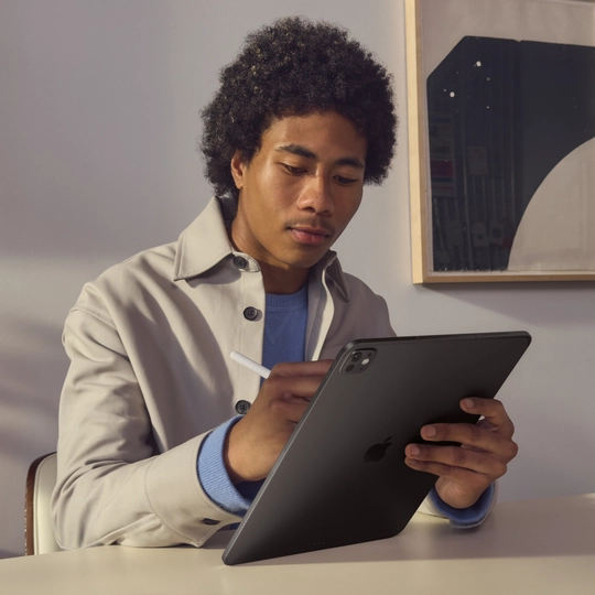 iPad Pro 11 (M4), 256 ГБ, Wi-Fi, Стандартне скло, Space Black